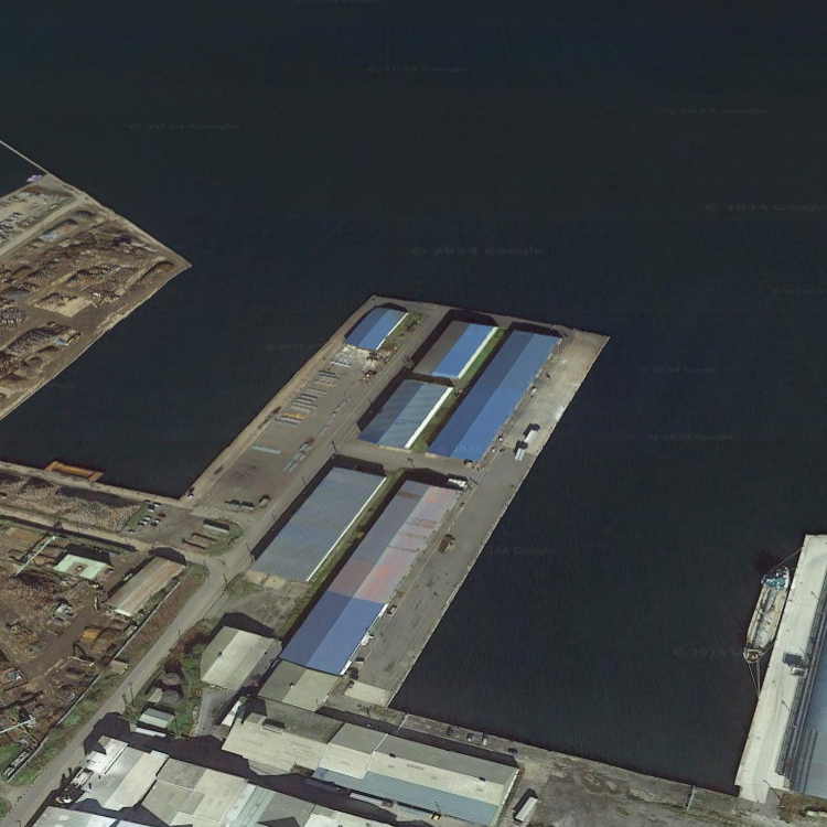 室蘭港・西埠頭