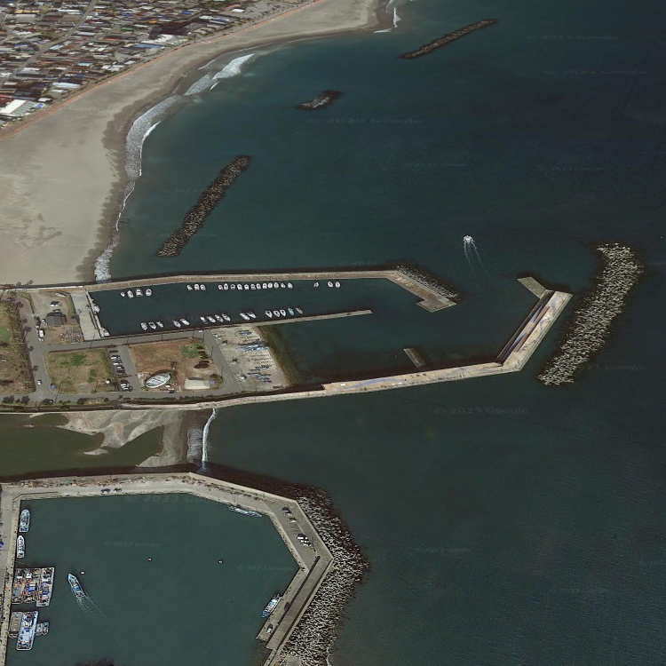 前原フィッシャリーナ