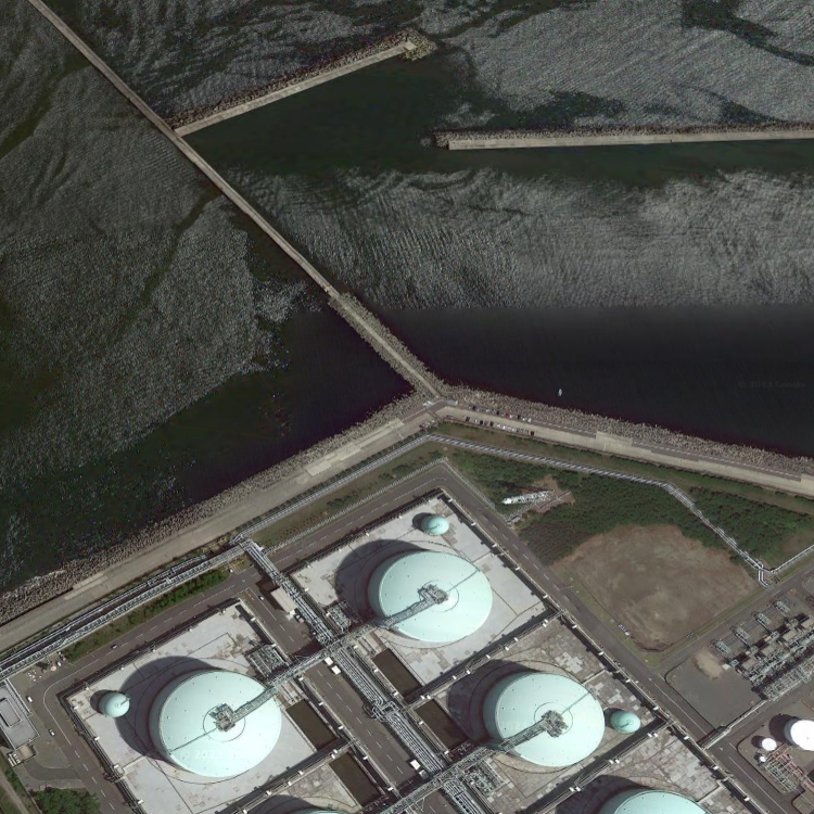 ハッピーフィッシング新潟東港第２東防波堤管理釣り場