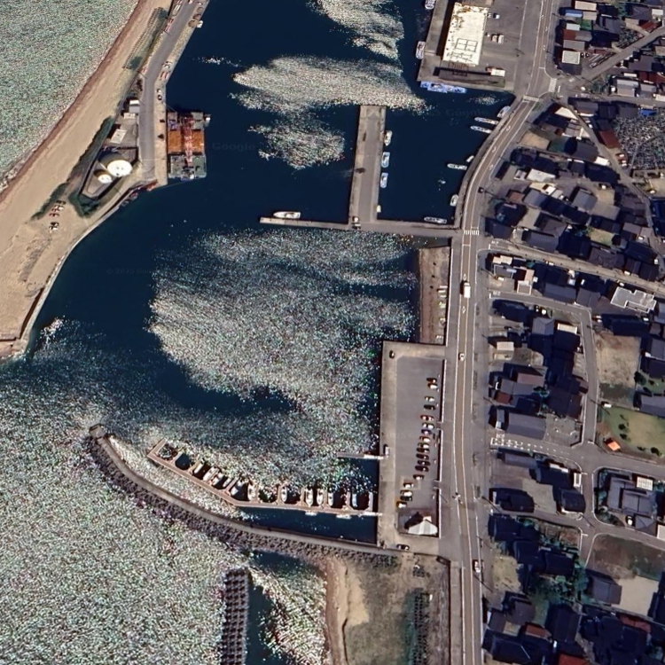 経田漁港浮桟橋