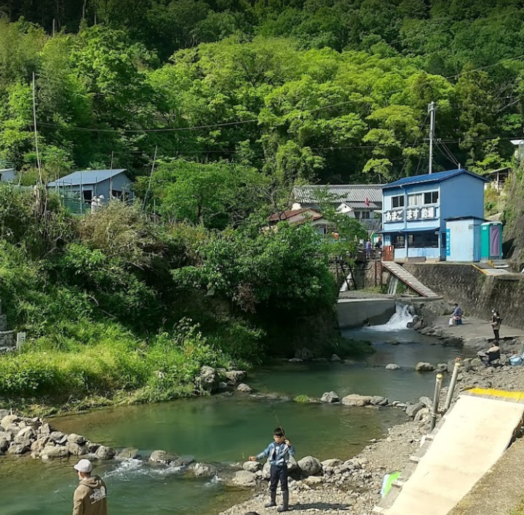 水無瀬川 尺代アマゴ・マス釣り場