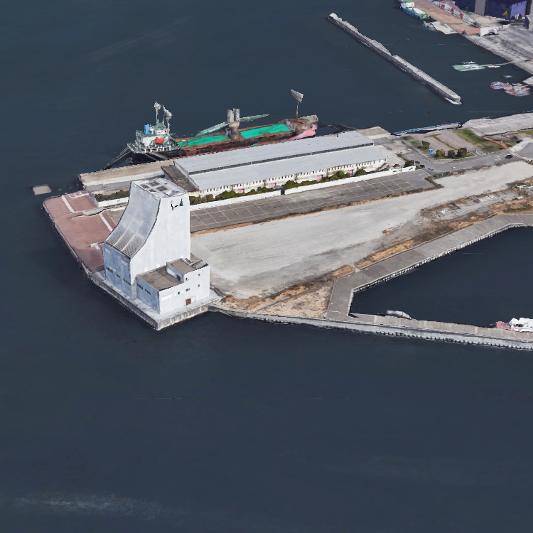 大阪港 中央突堤 夕陽のテラス（ダイヤモンドポイント）