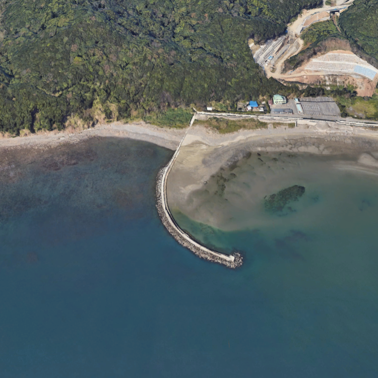 クレッセント堤防