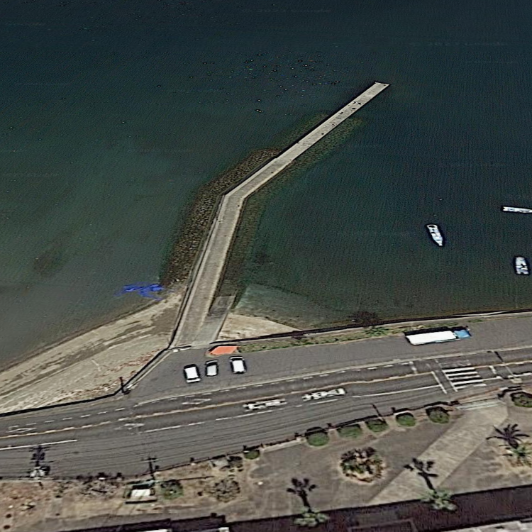 田島・内海中学校前