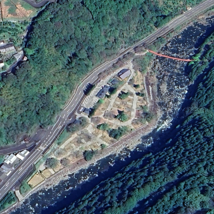 安田川アユおどる清流キャンプ場