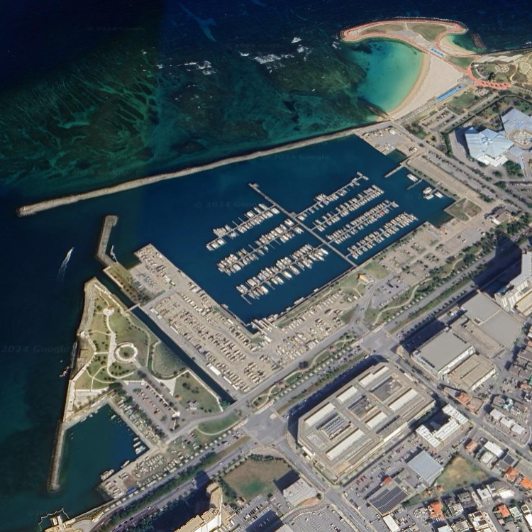 沖縄 宜野湾 手ぶら釣り船 らいおん丸